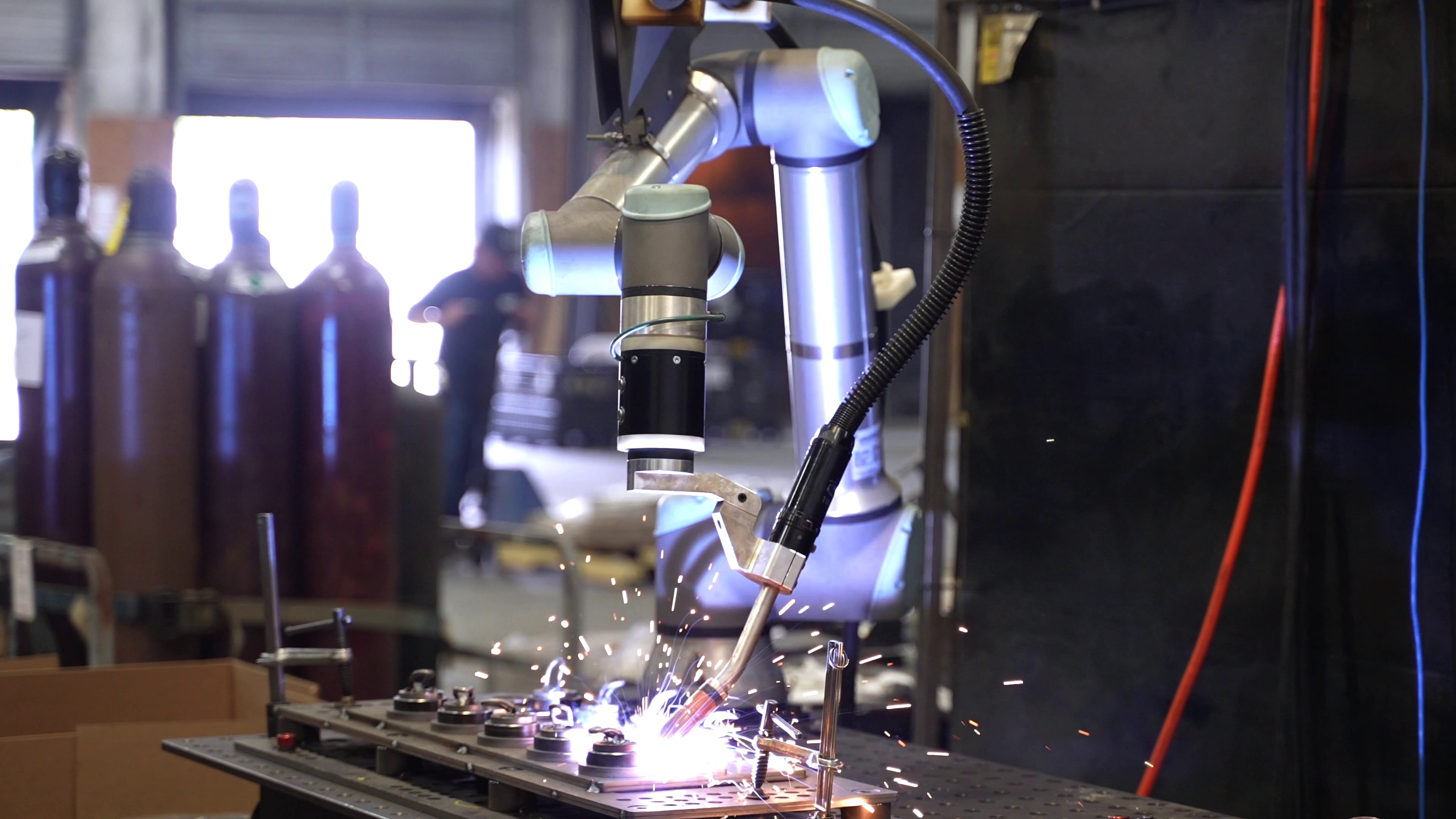 The Complete Guide To Welding Cobots